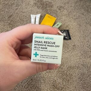 Snail Rescue Jelly Mask - White